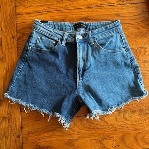 Two toned high waisted shorts